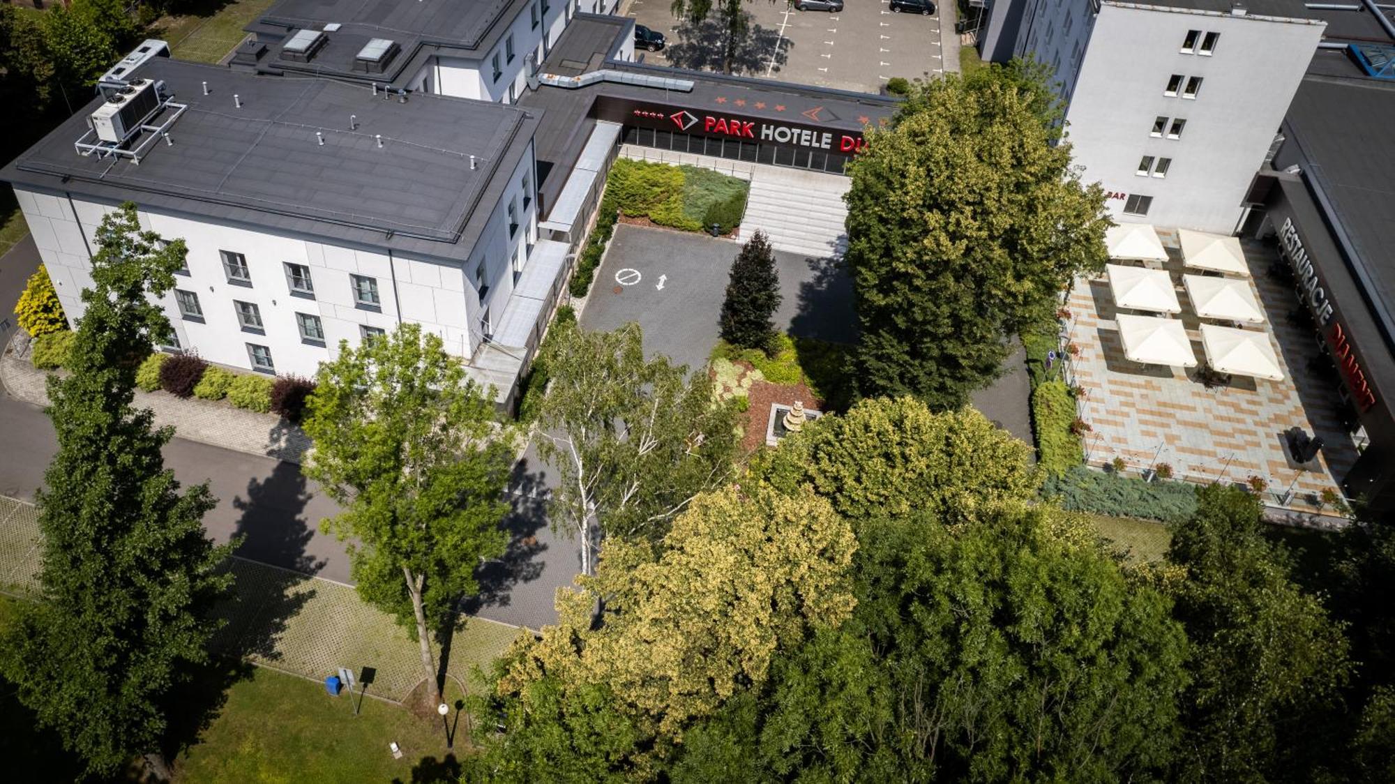 Hotel Diament Zabrze - Gliwice Extérieur photo