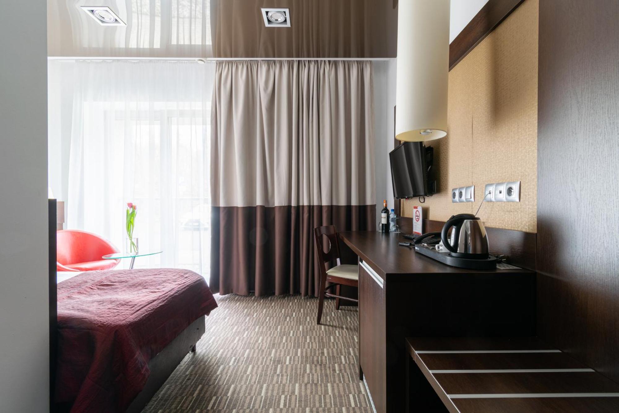 Hotel Diament Zabrze - Gliwice Extérieur photo