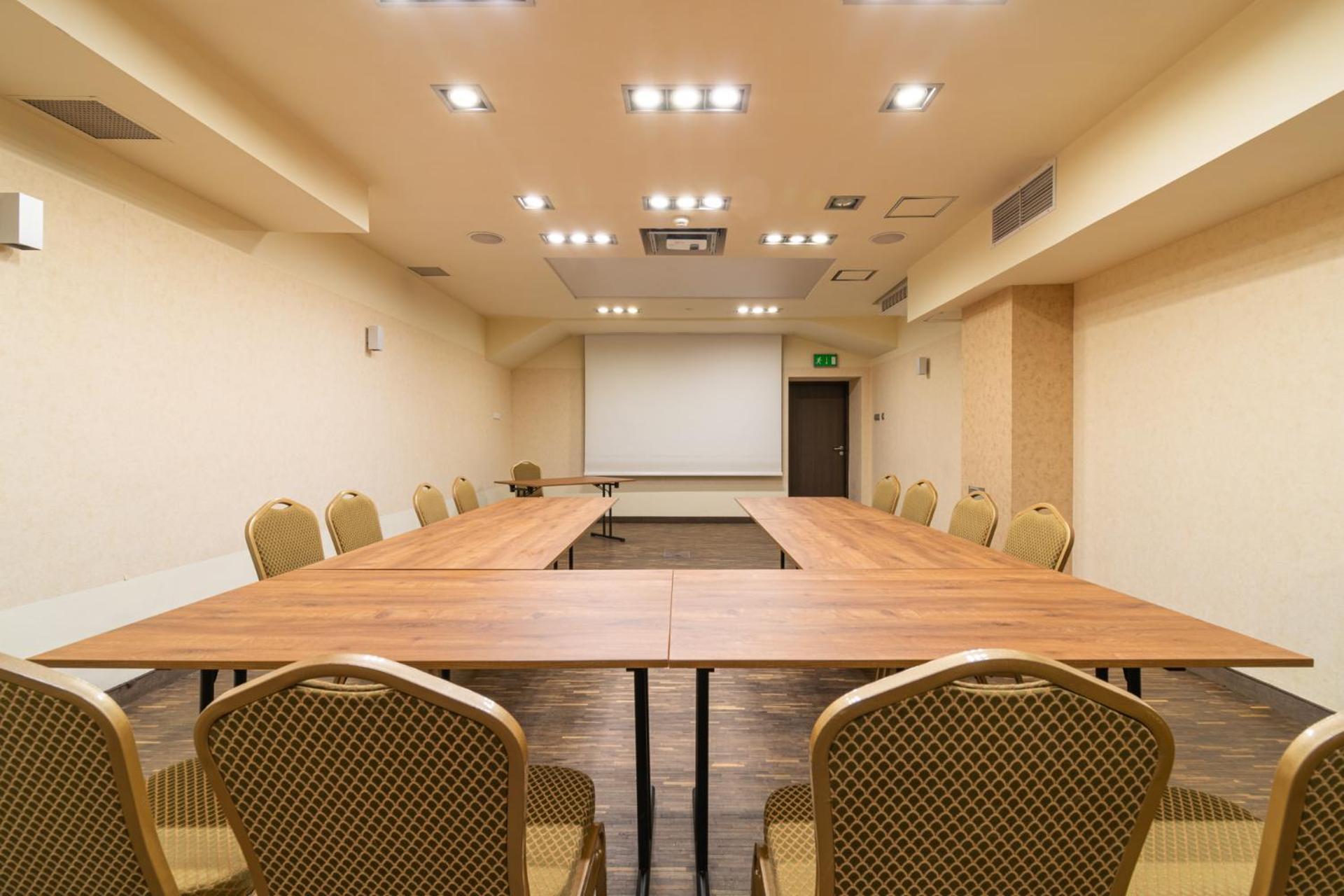 Hotel Diament Zabrze - Gliwice Extérieur photo