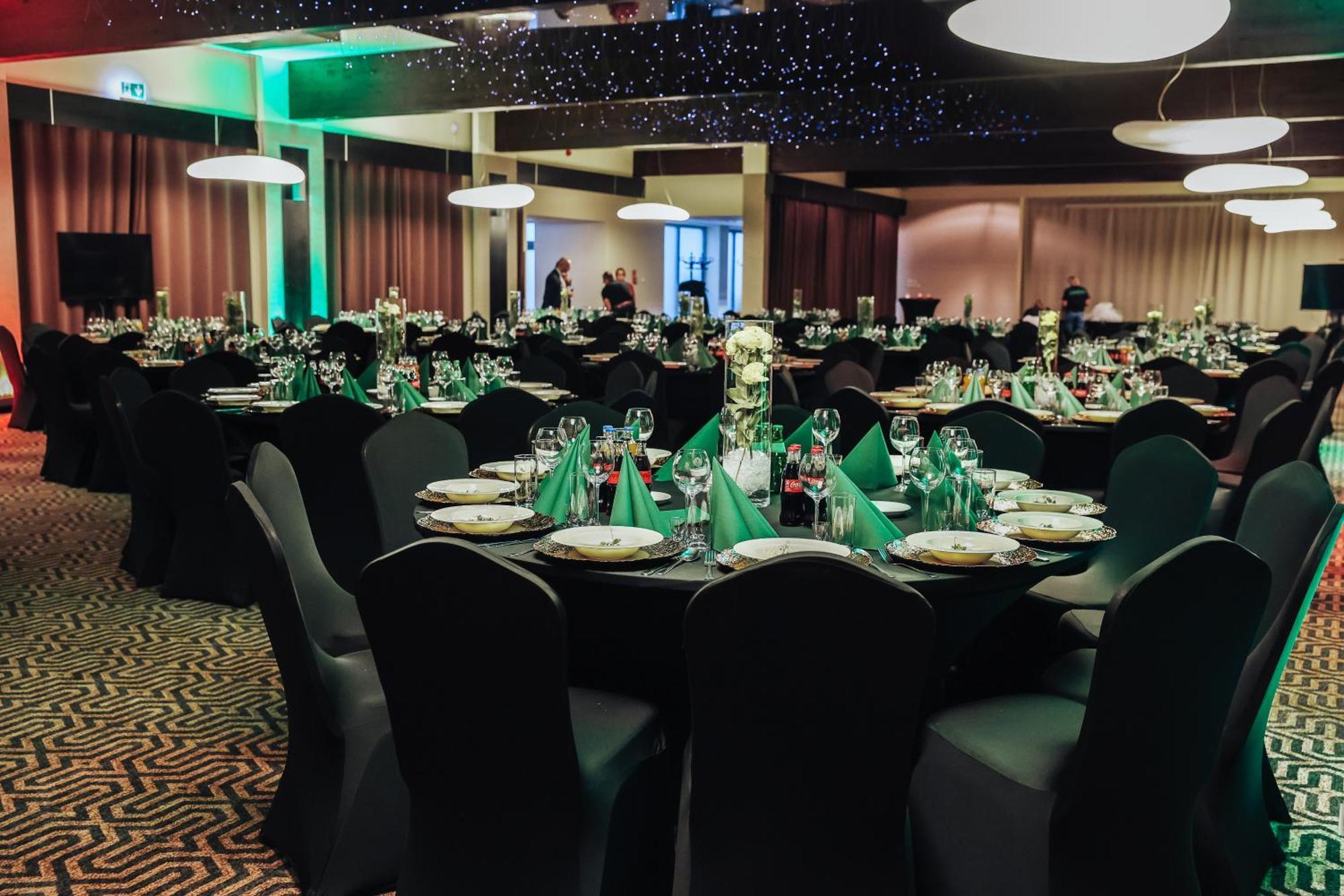 Hotel Diament Zabrze - Gliwice Extérieur photo