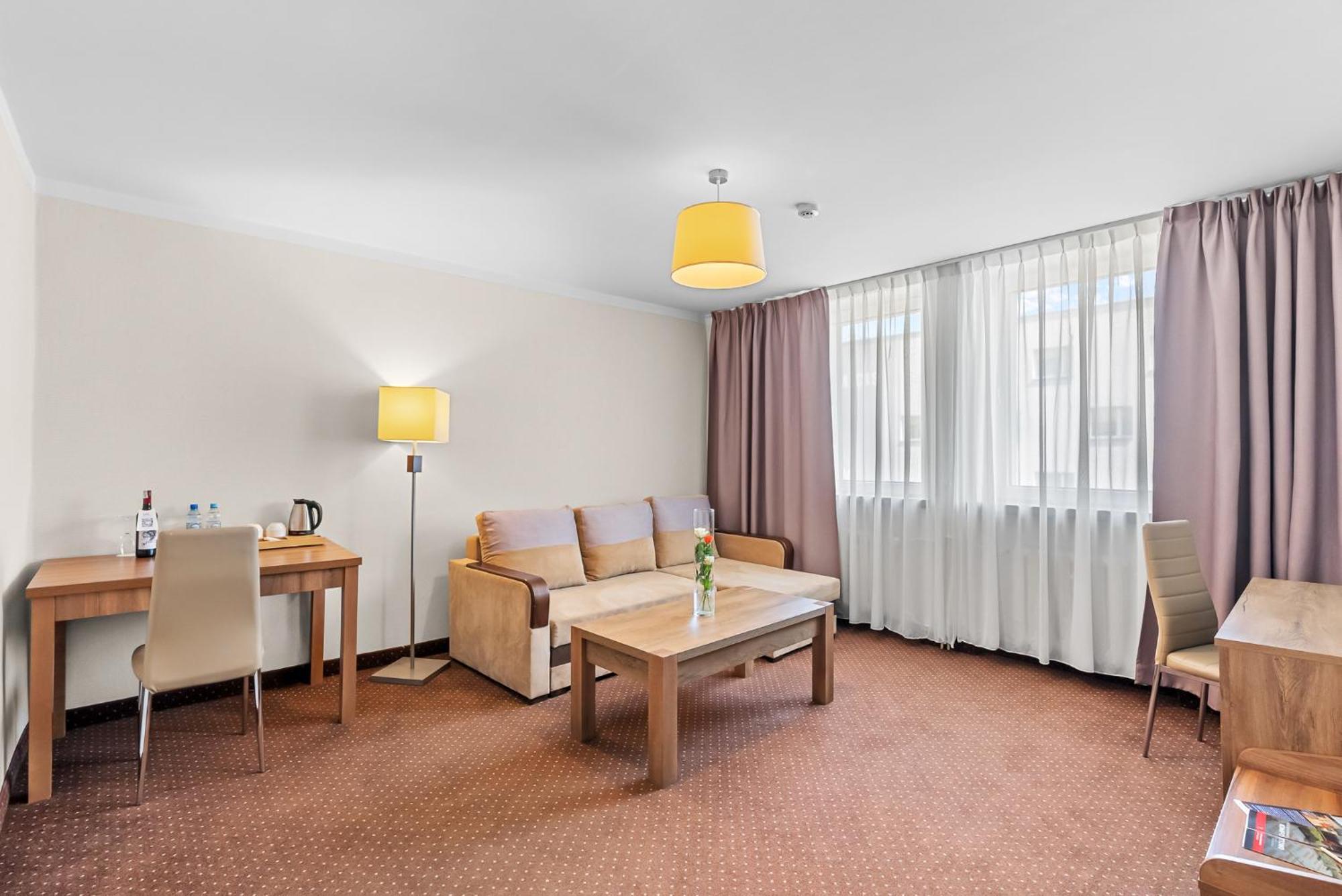 Hotel Diament Zabrze - Gliwice Extérieur photo